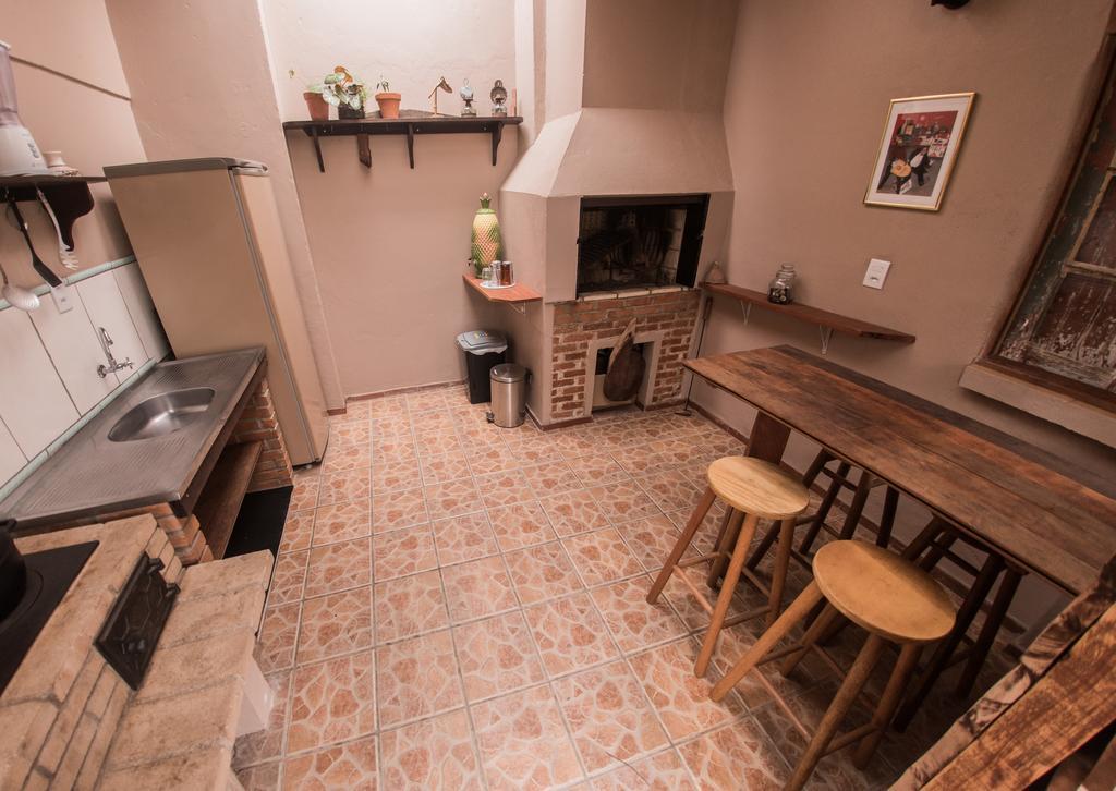 Frida Casa Hostel Pelotas Zewnętrze zdjęcie
