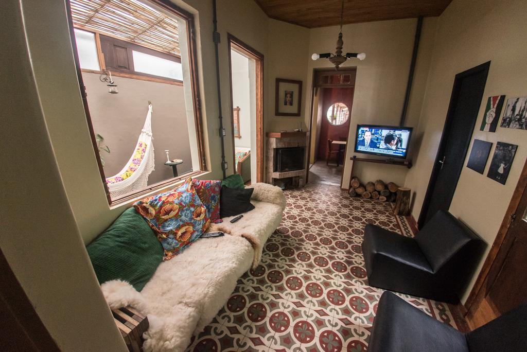 Frida Casa Hostel Pelotas Zewnętrze zdjęcie