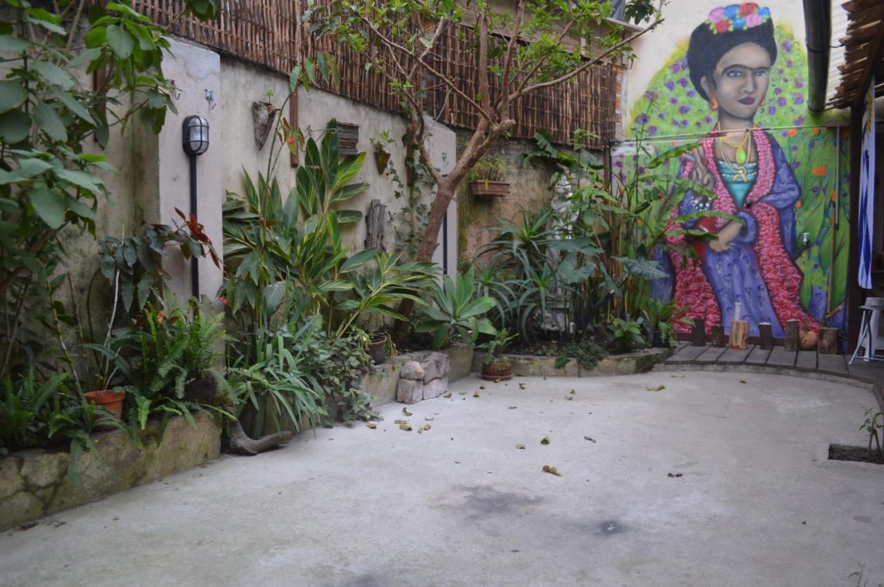 Frida Casa Hostel Pelotas Zewnętrze zdjęcie